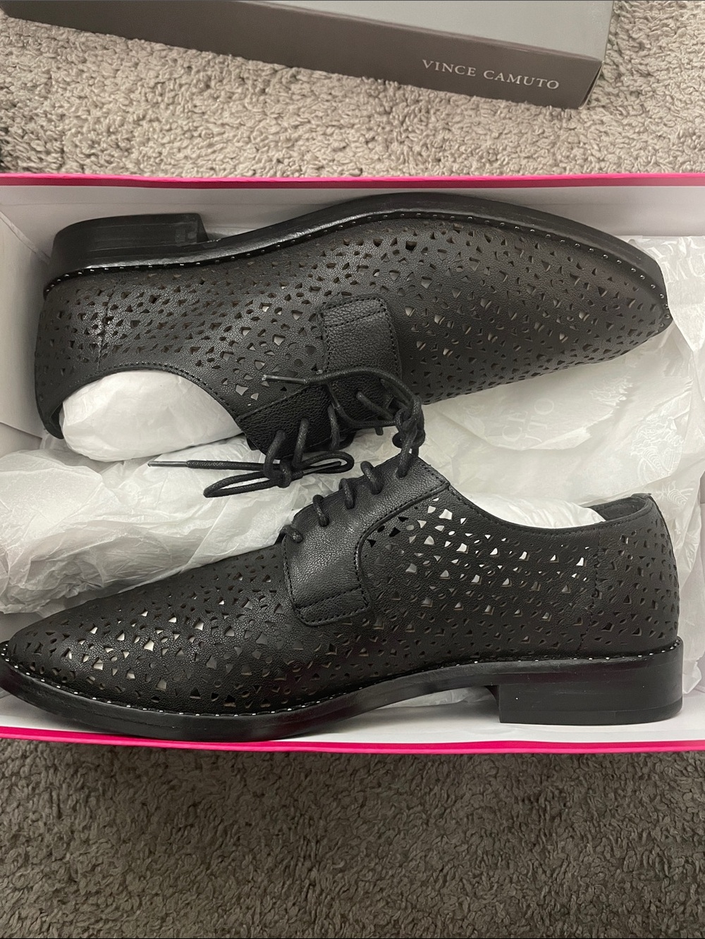 Vince Camuto Black Perforated Leather Lace-Up Oxfords